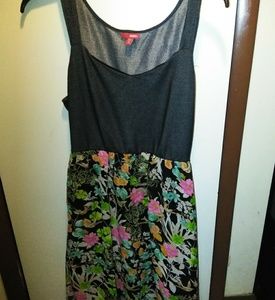 Ladies dress